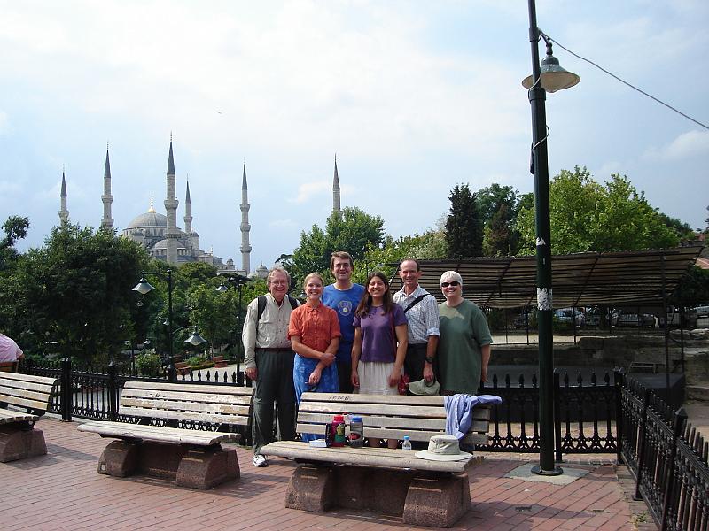DSC01023.JPG - Bill, Gretchen, Andrew, Brenda, Matt, and Judy with the Blue Mosque (Sultan Ahmet Camii) in the background. 13 July 2007