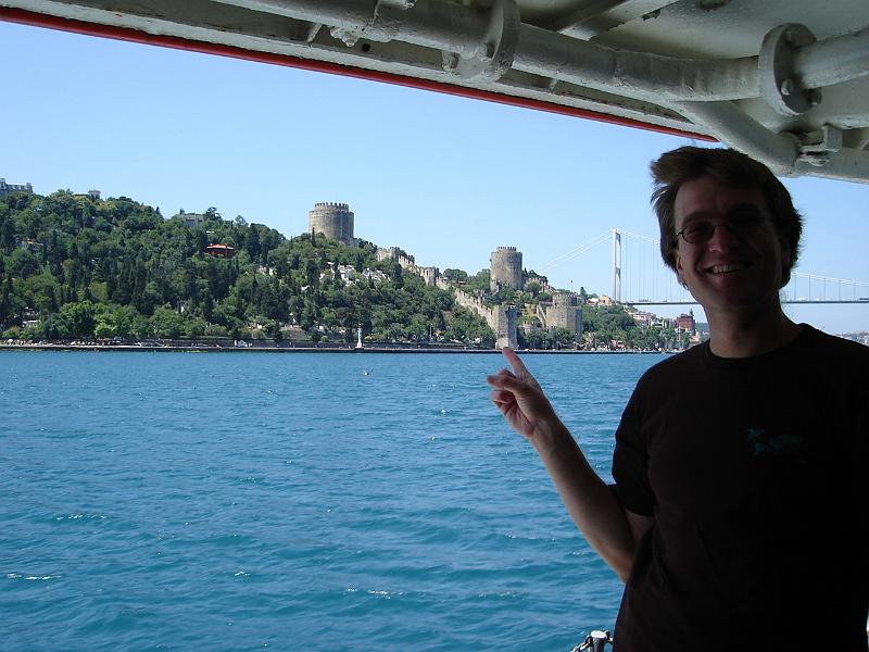 DSC01320.JPG - Andrew was threatened with sure and certain calamity by his Turkish friends if he did not see the Rumelihisari, a castle built by Mehmet II. 16 July 2007