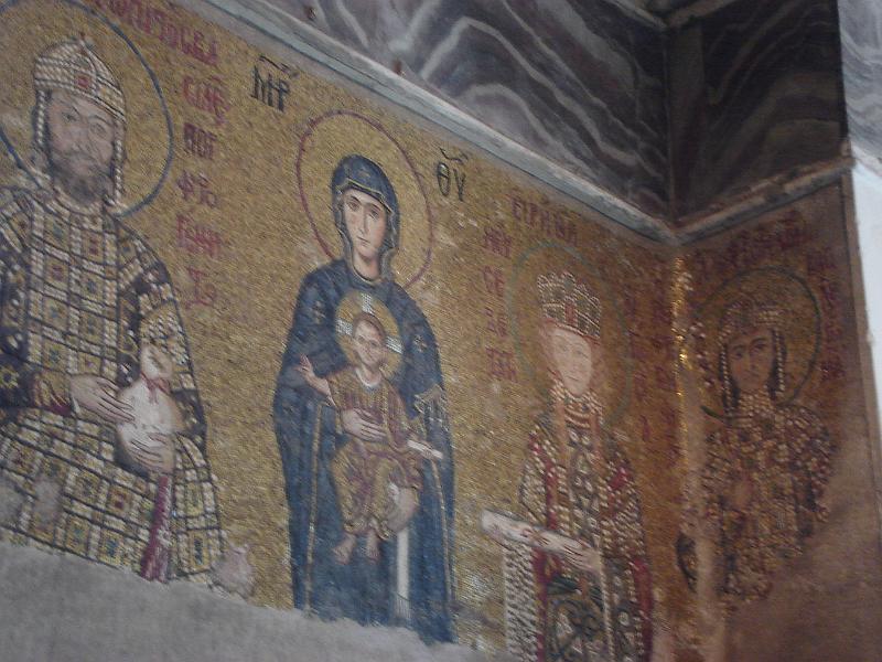 DSC01369.JPG - The Virgin and Child.  Emperor Johannes Komnenos II, Empress Irene and their son Alexios. 17 July 2007