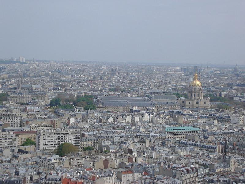 DSC02324.JPG - From the Eiffel Tower: Les Invalides (Napoleon's tomb under the gold dome) and the Panthéon.  Paris 17 April 2008