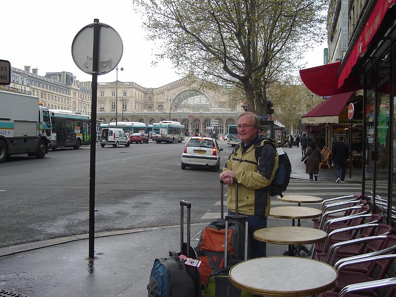 DSC02344.JPG - Bill in front of the Gare de l'Est, Paris, where we catch the train for Karlsruhe. 18 April 2008