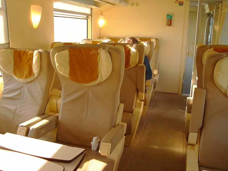 DSC02461.JPG - The Sweet Baboo likes riding the European fast trains. 22 April 2008