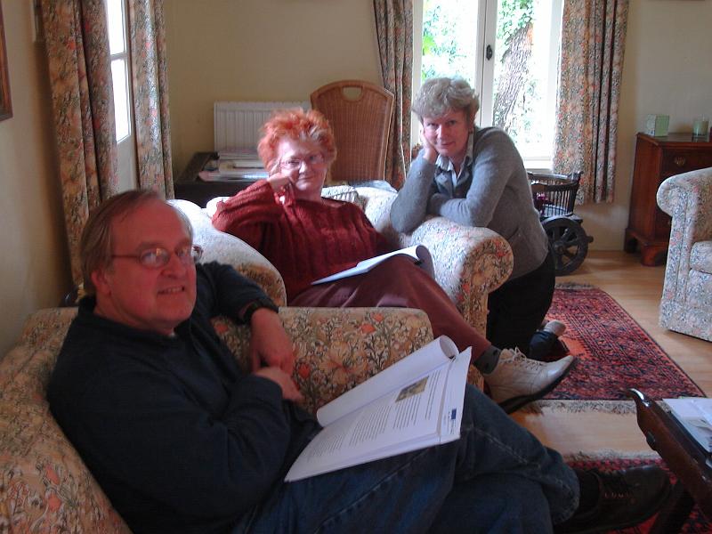 DSC02477.JPG - Bill, Shirley, Viv, the cousins.  Rauffet France 22 April 2008