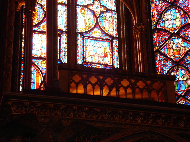 DSC02642.JPG - The crown of thorns pane.  The story is that Jesus' crown of thorns was kept in this chapel for a time.  Paris France 27 April 2008