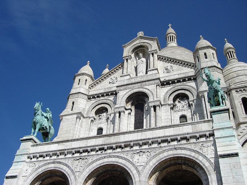 DSC02657.JPG - The facade of the Basilica Sacre Coeur on a spectacularly clear Sunday.  Paris France 27 April 2008
