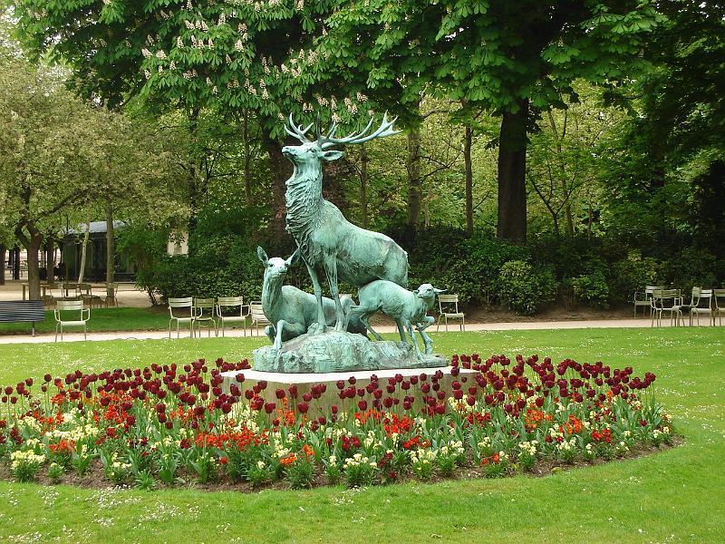 DSC02698.JPG - Animal statuary and tulips in the Jardin du Luxembourg.  Paris France 28 April 2008