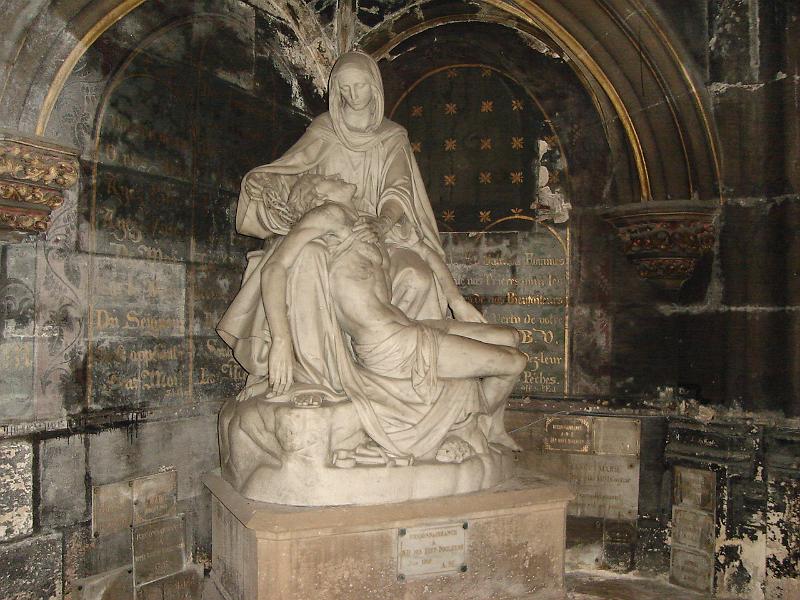 DSC02711.JPG - The pieta in St. Germain L'Auxerrois Church, near the Louvre.  Paris France 28 April 2008