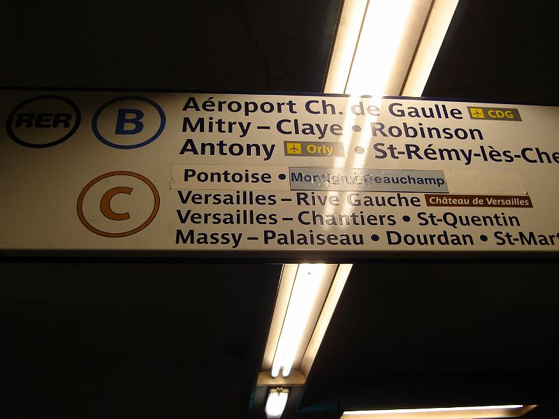 DSC02721.JPG - We will take the "B" train to Aeroport Ch. de Gaulle,  Charles de Gaulle, airport. 29 April 2008