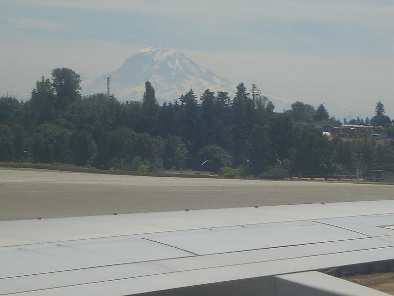 DSC01250.JPG - Rainier from the tarmac. 18 July 2009