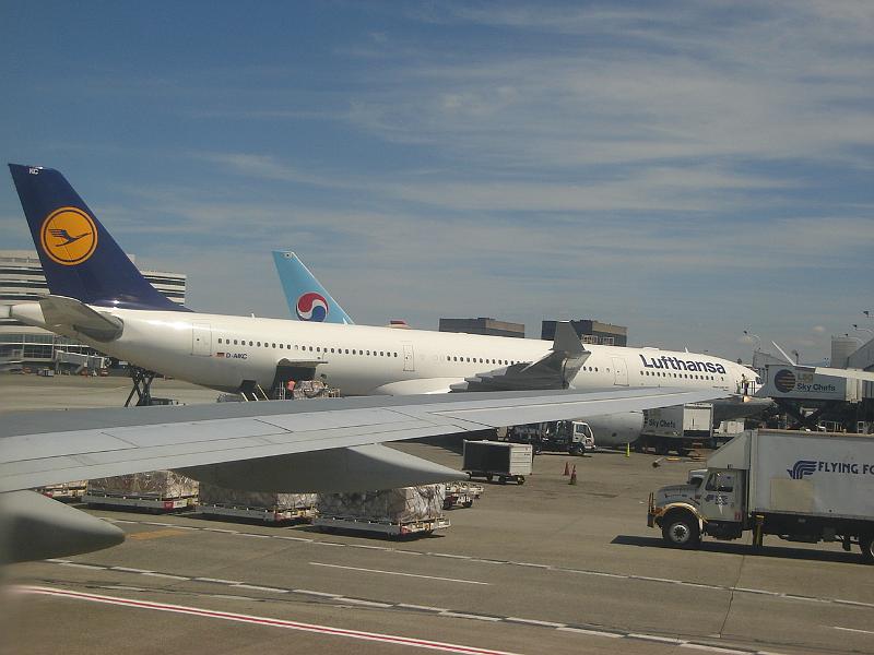 DSC01251.JPG - Plane spotting for Andrew while taxiing. 18 July 2009