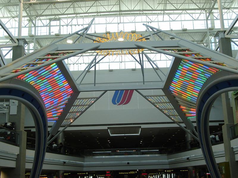 DSC01365.JPG - The United Airlines terminal (B) at the Denver International Airport. 7 August 2009