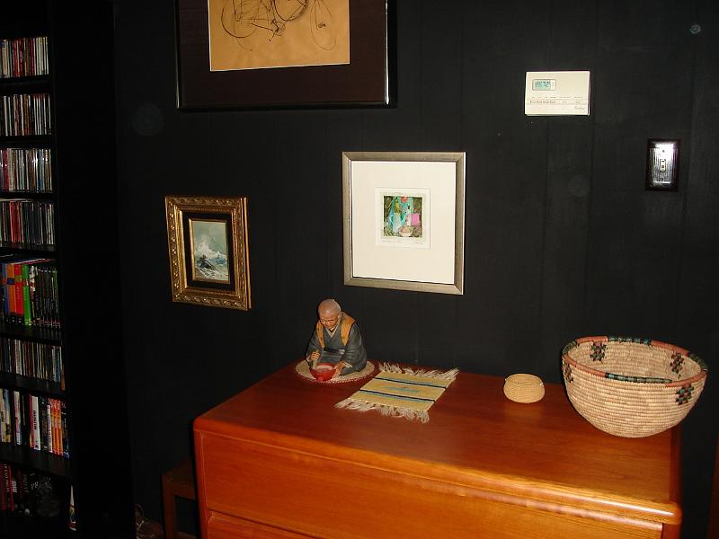 DSC01498.JPG - This picture from Ramona is in the living room. 27 August 2009