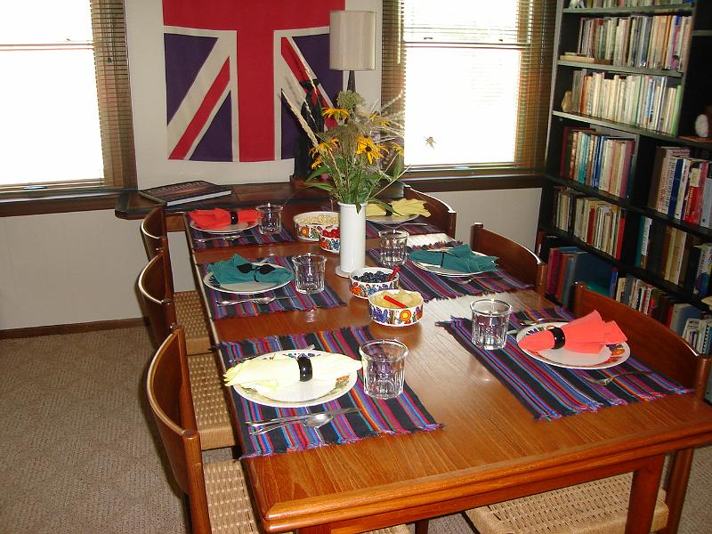 DSC01502.JPG - The table is set for a visit by Dorothea, Diane, Janet, and Dave. 30 August 2009