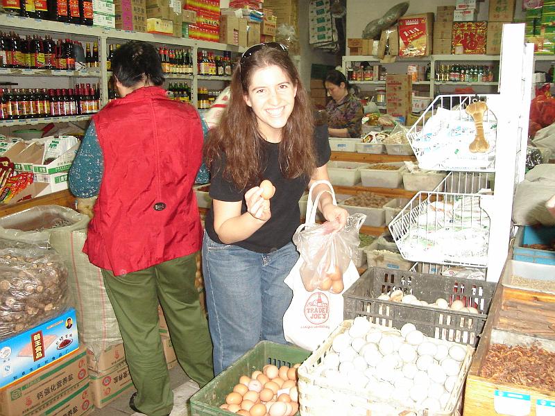 DSC01901.JPG - Brenda buying eggs at the market. 22 October 2009