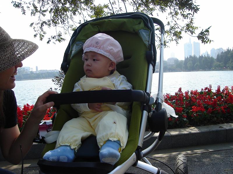 DSC01988.JPG - Baby in the park. 23 October 2009