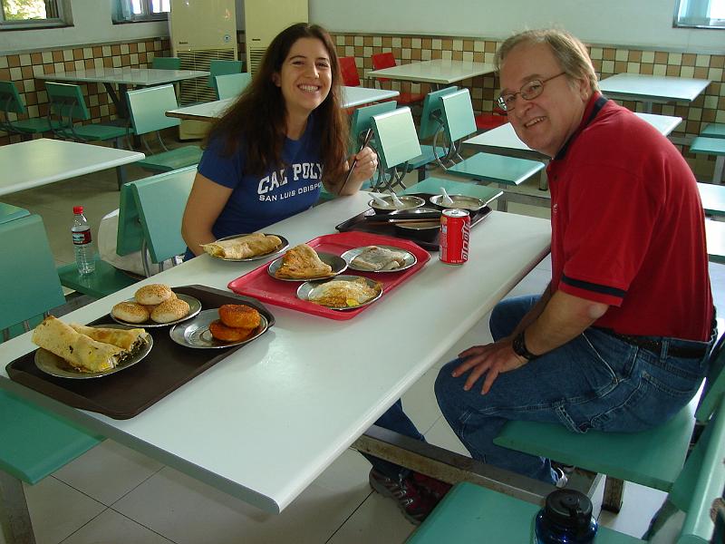 DSC02002.JPG - Brenda and Bill enjoying breakfast at the Shitang. 24 October 2009