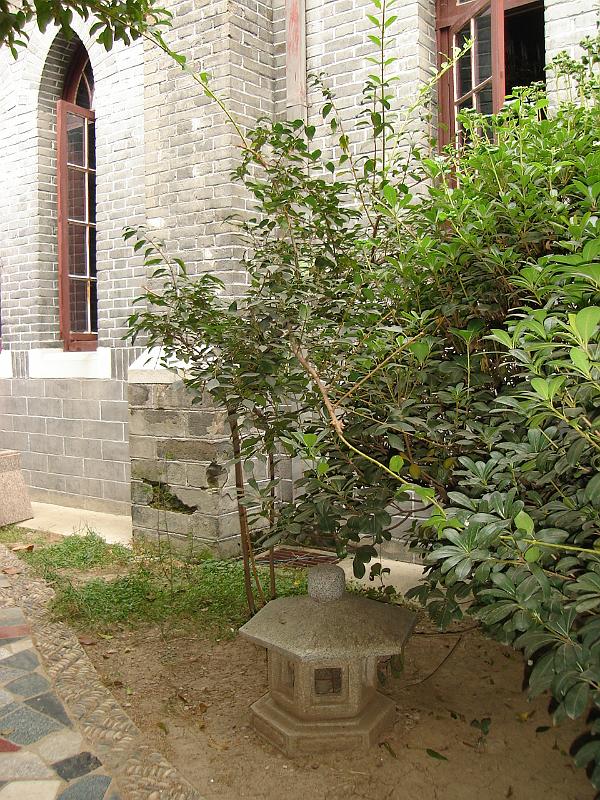 DSC02070.JPG - Another meditation space at St Paul's Church. 25 October 2009