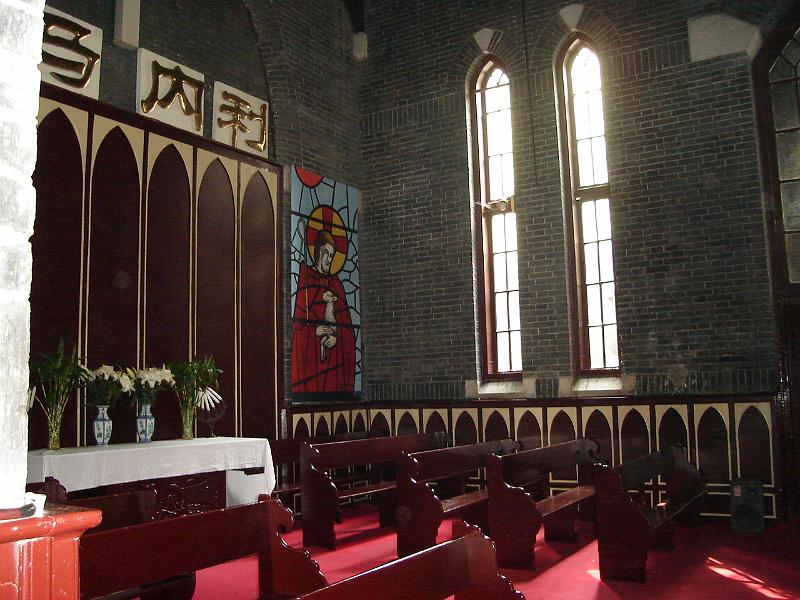 DSC02074.JPG - Interior of St Paul's Church. 25 October 2009