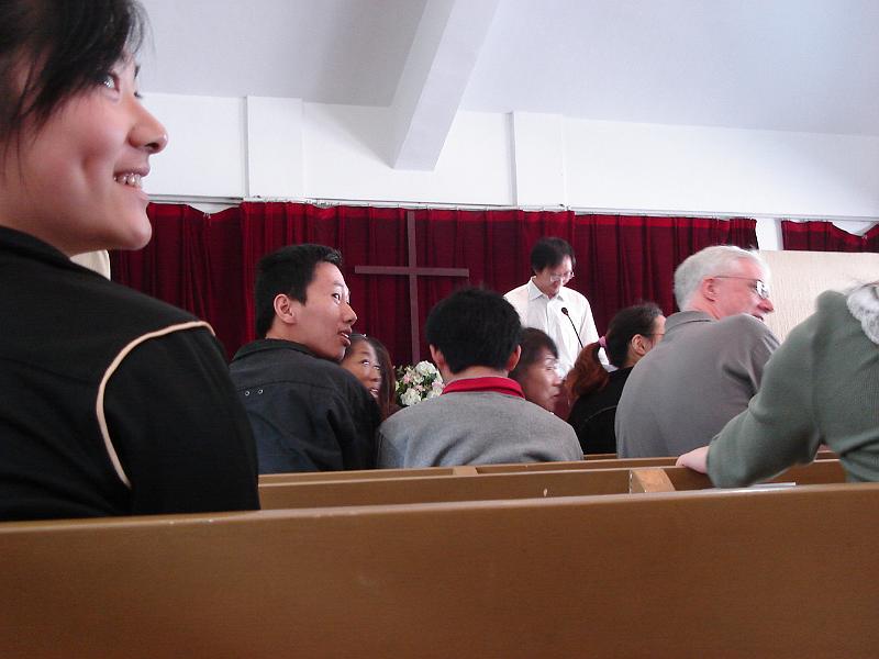 DSC02077.JPG - Welcome at the service. 25 October 2009