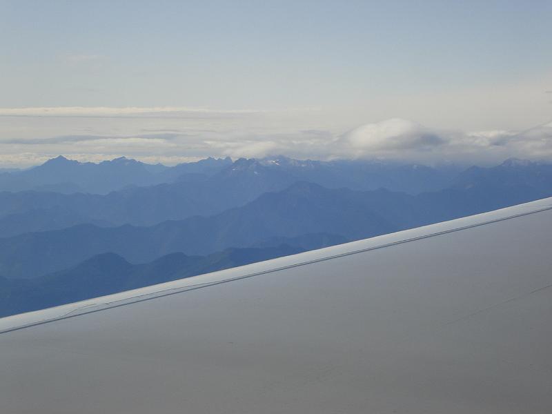 DSC02551.JPG - More mountains. 2 November 2009
