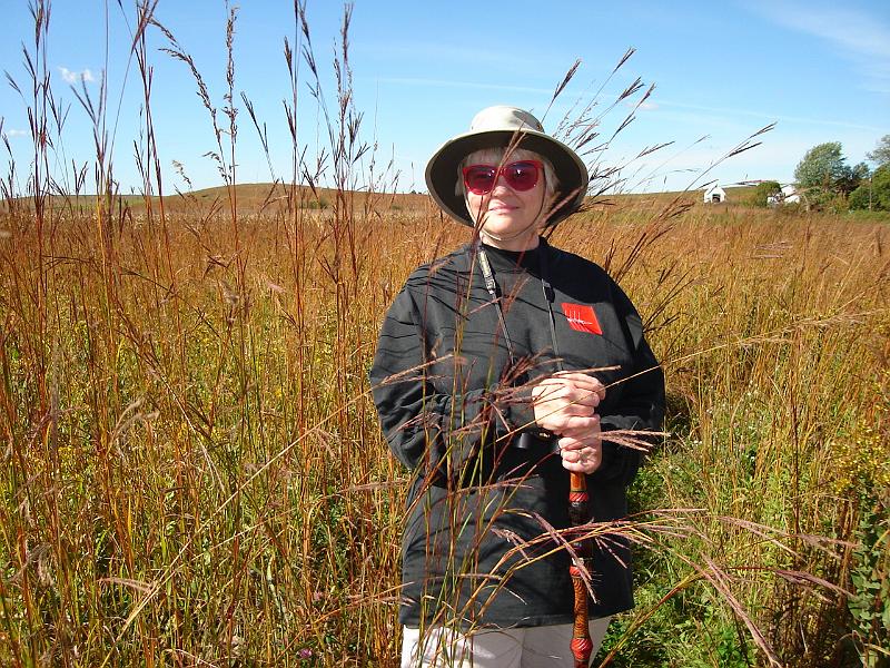 DSC00434.JPG - Judy in tall grasses near Goose Pond. 26 September 2006