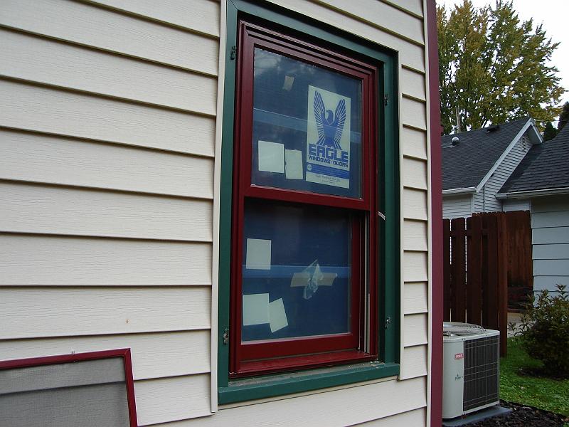 DSC00497.JPG - New window in. 17 October 2006