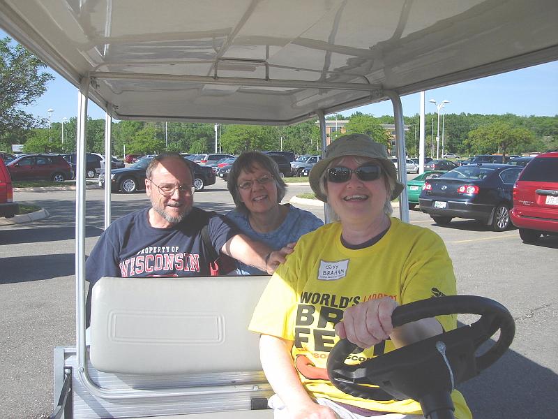 DSC00916_00.JPG - Chuck and Jean appreciate a ride to the parking lot in cart driven by Judy. 25 May 2007