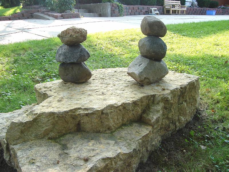 DSC01701.JPG - Cairns in the front yard of 5405 Temple Court. 5 September 2007