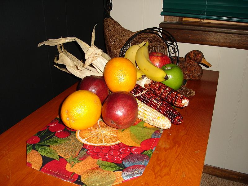 DSC01992.JPG - Still life cornucopia. 19 November 2007