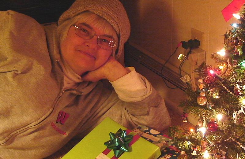 DSC02181.JPG - Judy - Christmas Eve on Temple Court. 24 December 2007