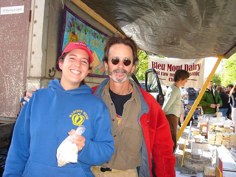 DSC02756.JPG - Brenda at Farmers Market with a cheese vendor. 17 May 2008