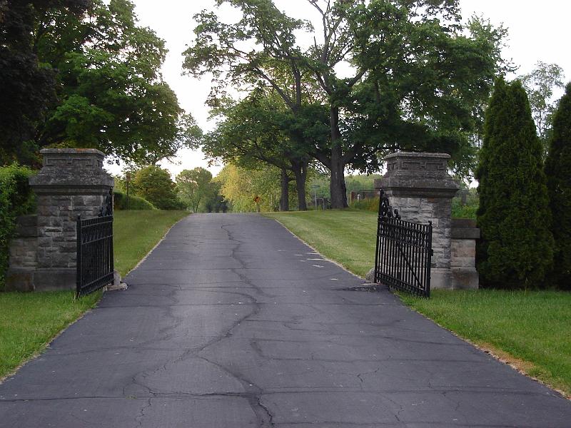 DSC02905.JPG - A gateway to the Jesuit Retreat House.  Oshkosh Wisconsin 1 June 2008