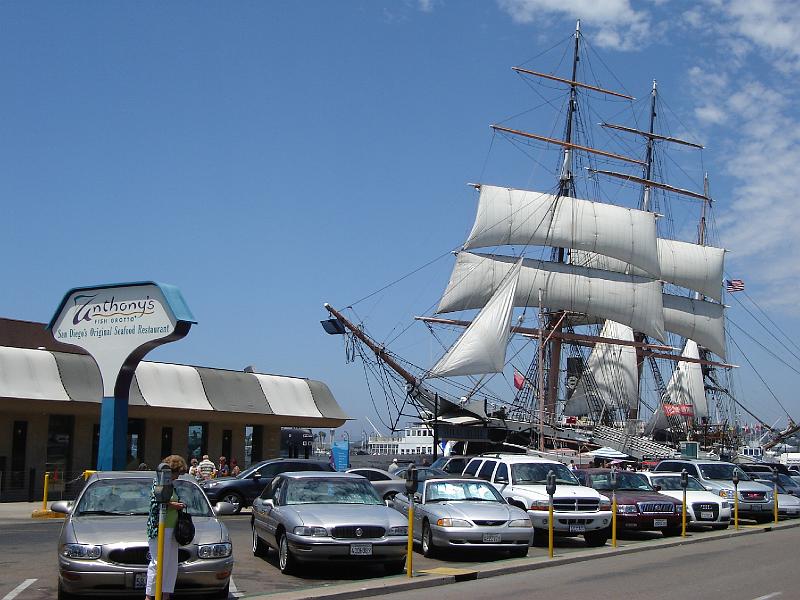 DSC00006.JPG - Anthony's!  The Star of India right next to it.  San Diego 6 August 2008