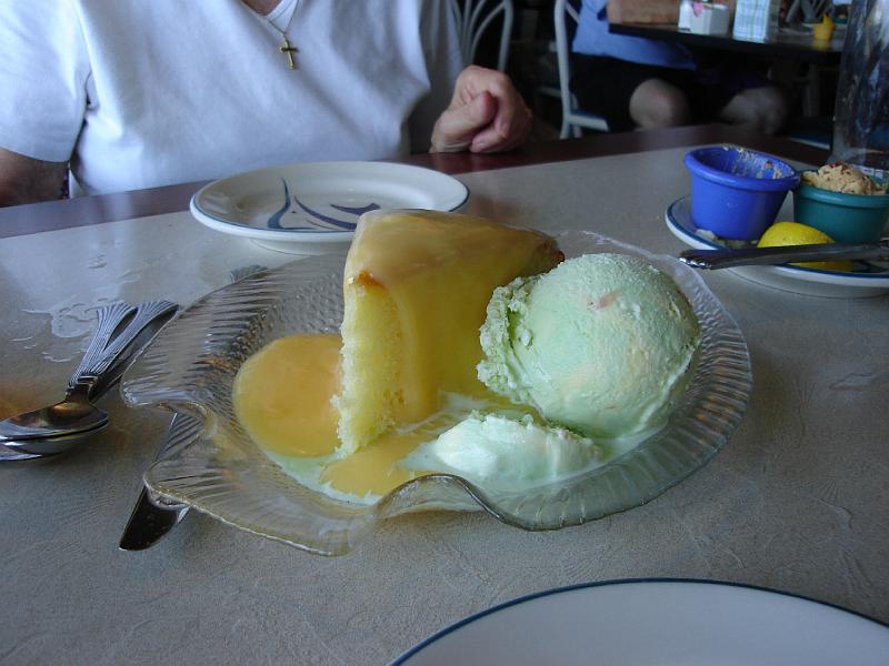 DSC00008.JPG - Dessert at Anthony's. 6 August 2008