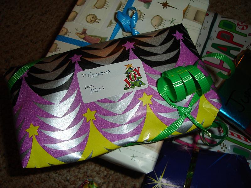 DSC00661.JPG - A gift for Judy - which made her very happy. 28 December 2008