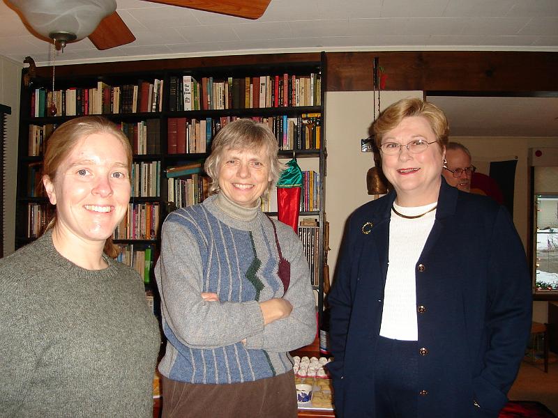 DSC00702.JPG - Gretchen +1, Yvonne, Joyce, Randy. 30 December 2008