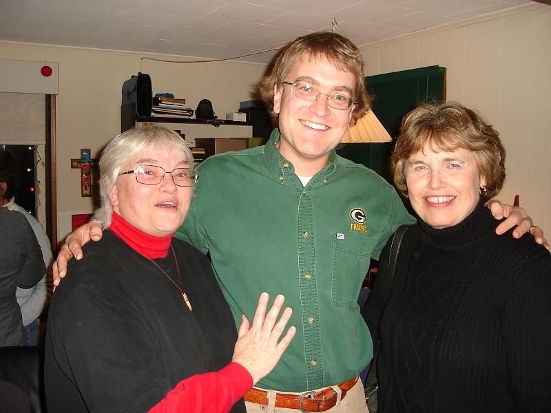DSC00726.JPG - Judy, Andrew, Marcia 30 December 2008