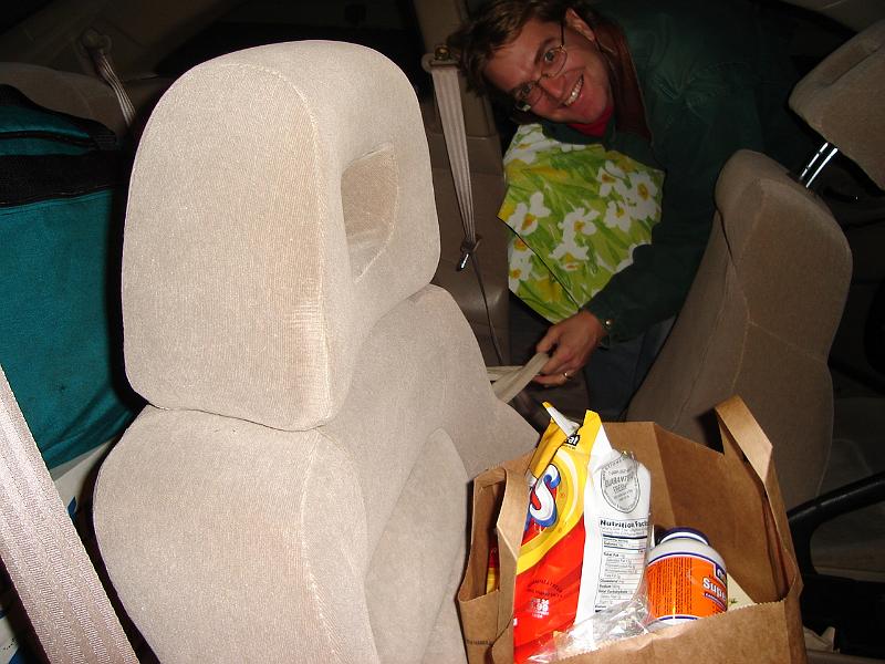 DSC00816.JPG - Andrew finding a place for everything.8 January 2009