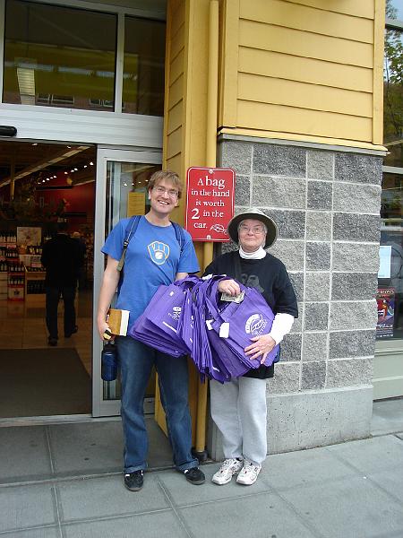 DSC01050.JPG - Andrew and Judy, with Andrew's gifts for the folks back in China. 4 May 2009